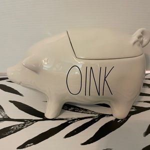 Rae Dunn Oink Pig